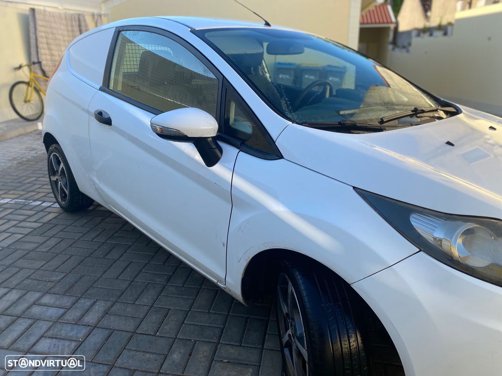 Ford Fiesta 1.4 TDCI Titanium - 3
