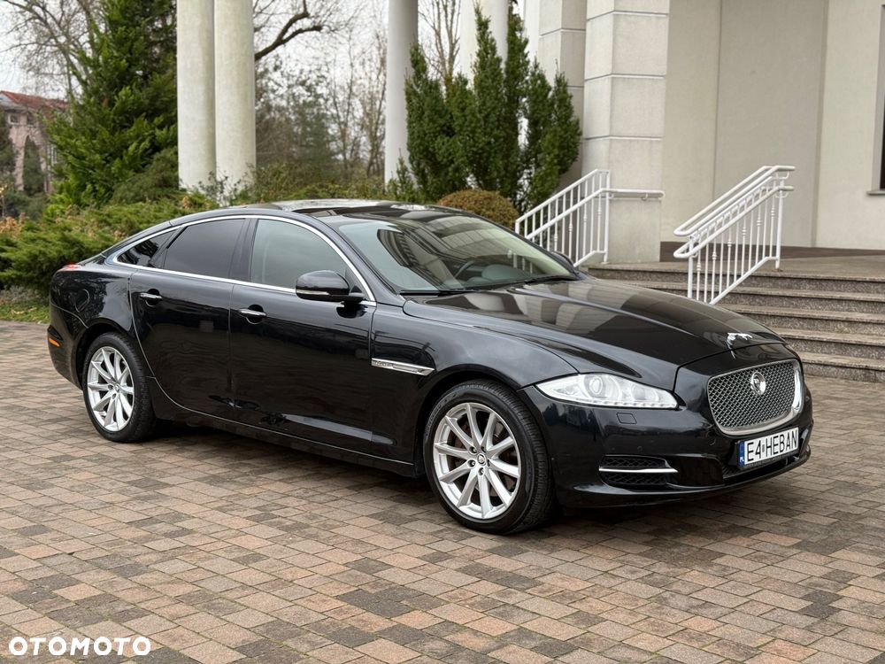 Jaguar XJ 3.0 D V6 Premium Luxury - 3