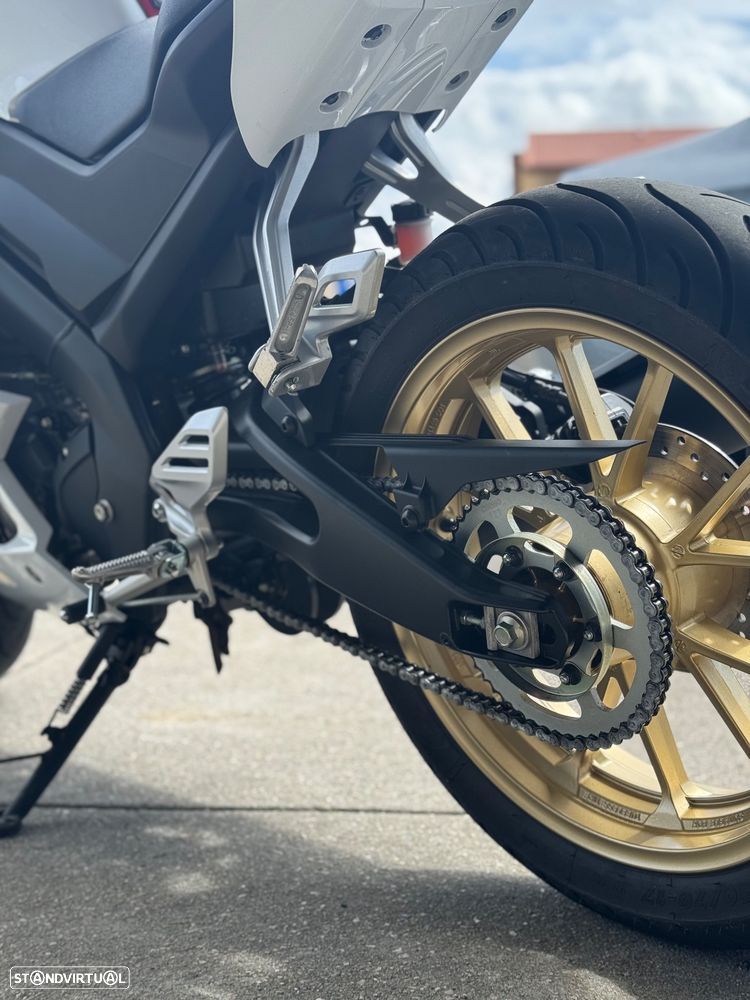 Yamaha YZF r125 - 8