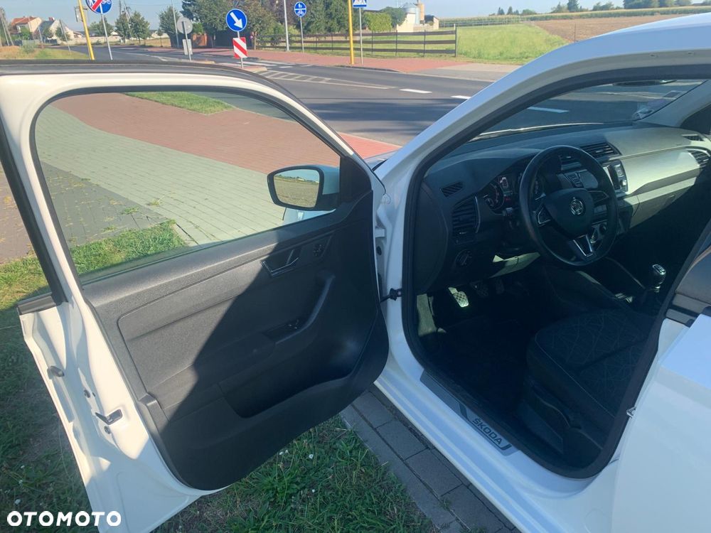 Skoda Fabia 1.0 Clever - 17