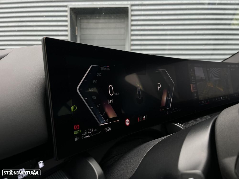 BMW 530 e Pack Desportivo M Pro - 32