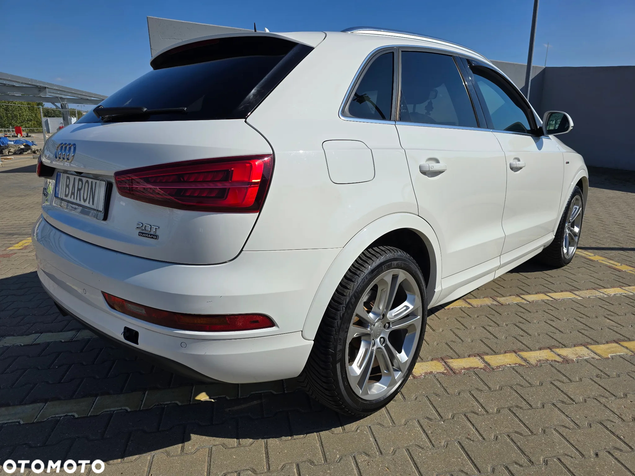 Audi Q3 2.0 TFSI quattro S tronic - 6