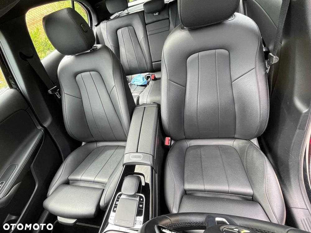 Mercedes-Benz Klasa A 250 4-Matic AMG Line 7G-DCT - 28