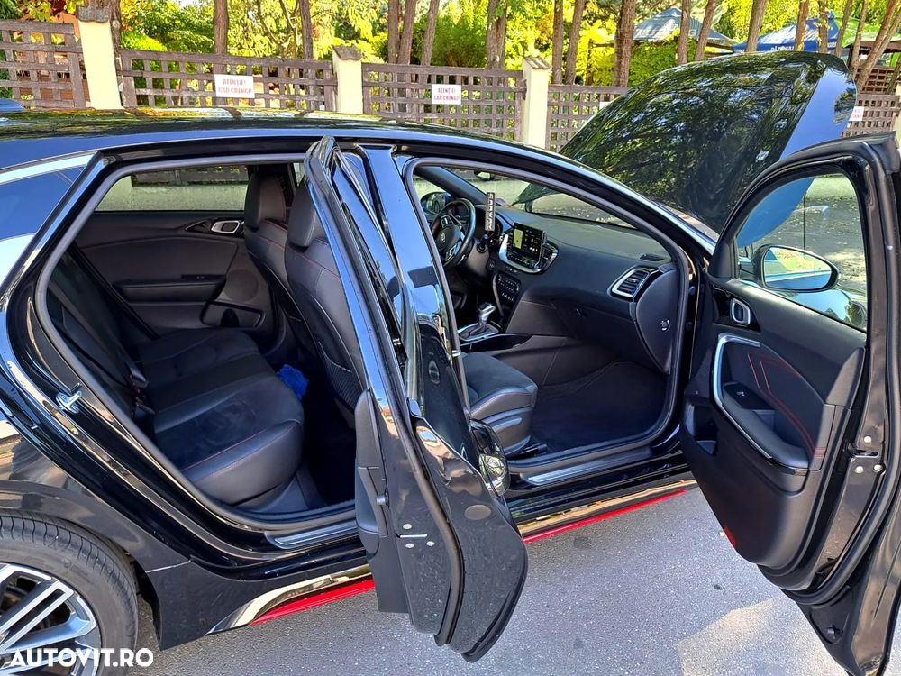 Kia Pro Ceed ProCeed 1.6 T-GDI 7DCT GT - 14