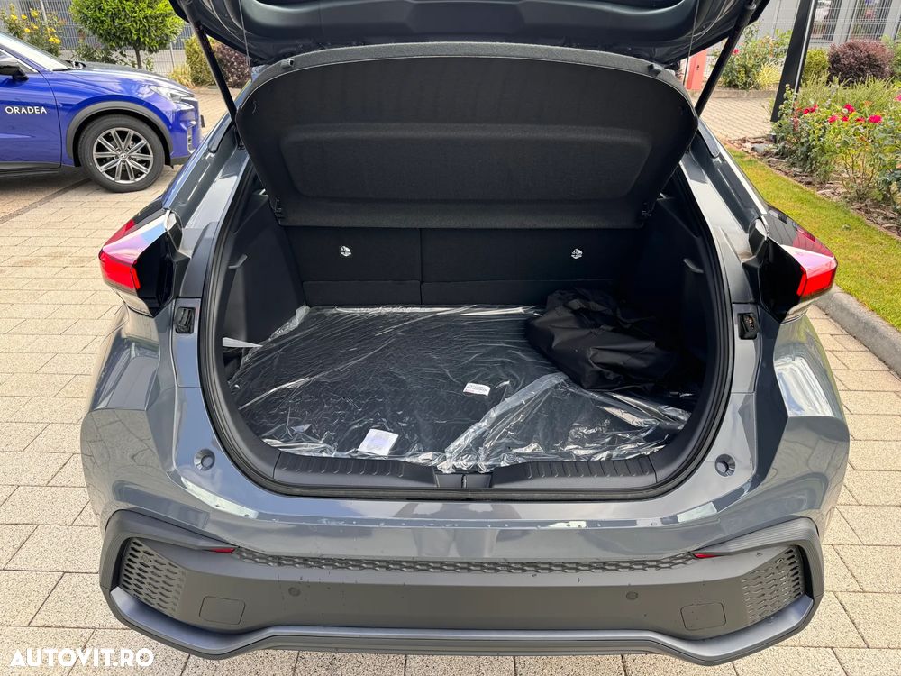 Toyota C-HR 1.8 HEV 140 CP 4x2 CVT Active - 28