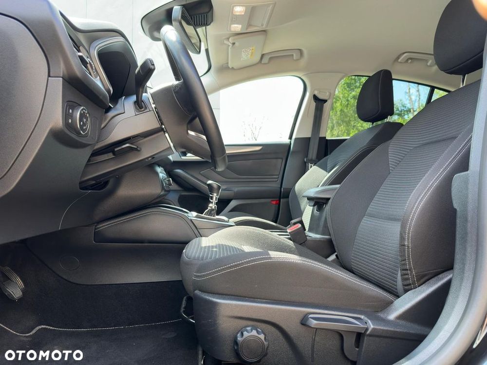 Ford Focus 1.0 EcoBoost Titanium X - 10
