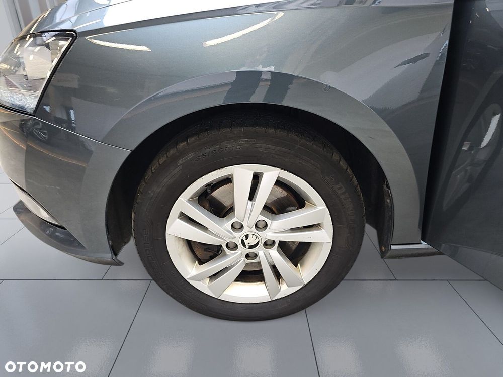 Skoda Fabia 1.0 TSI Ambition - 31