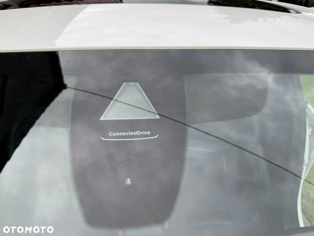 BMW Seria 1 118d Edition M Sport Shadow - 12