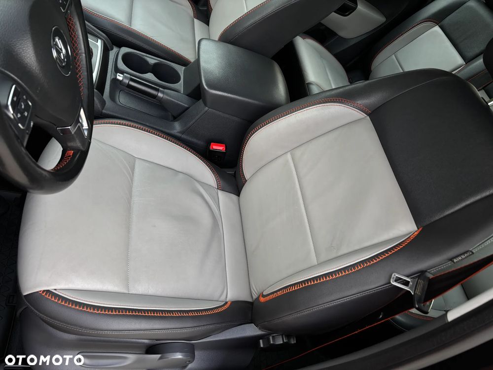 Volkswagen Amarok 2.0 BiTDI Autm Canyon - 18
