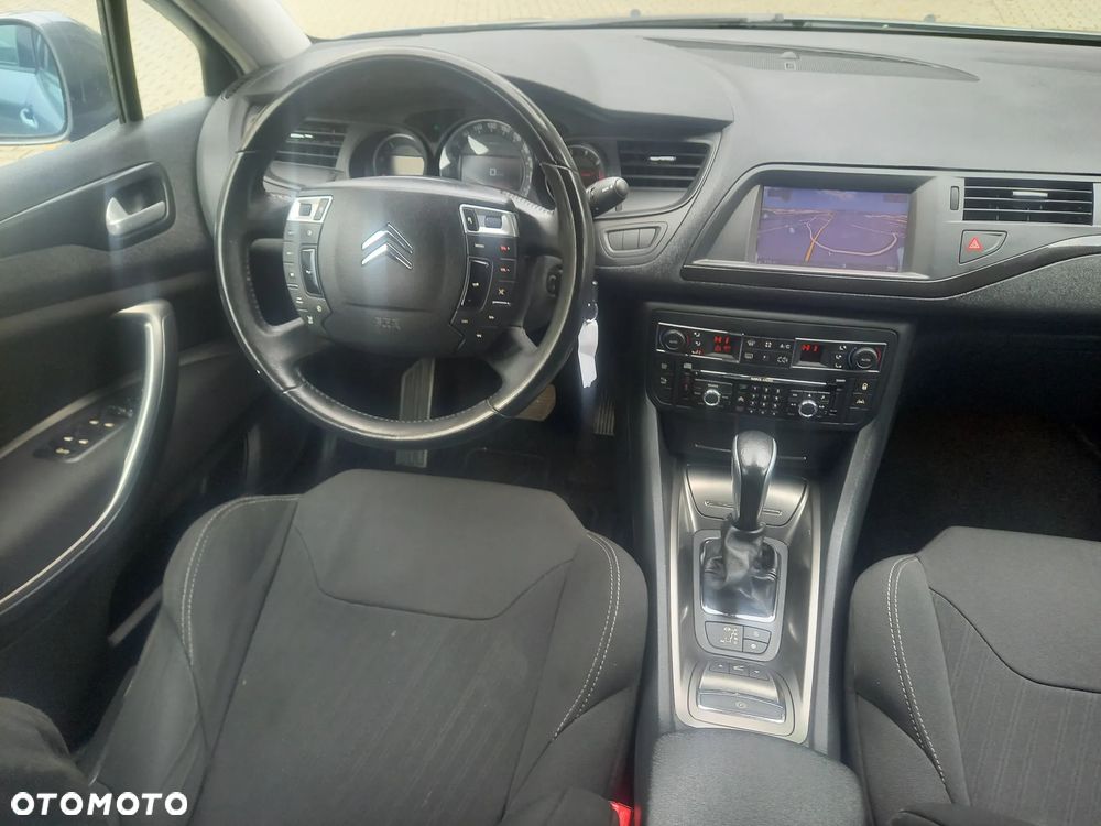Citroën C5 2.0i 16V Exclusive Equilibre Navi - 25