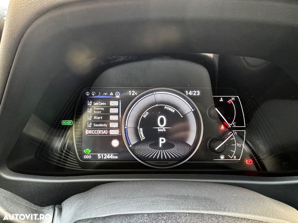 Lexus UX 250h Amazing Edition - 11