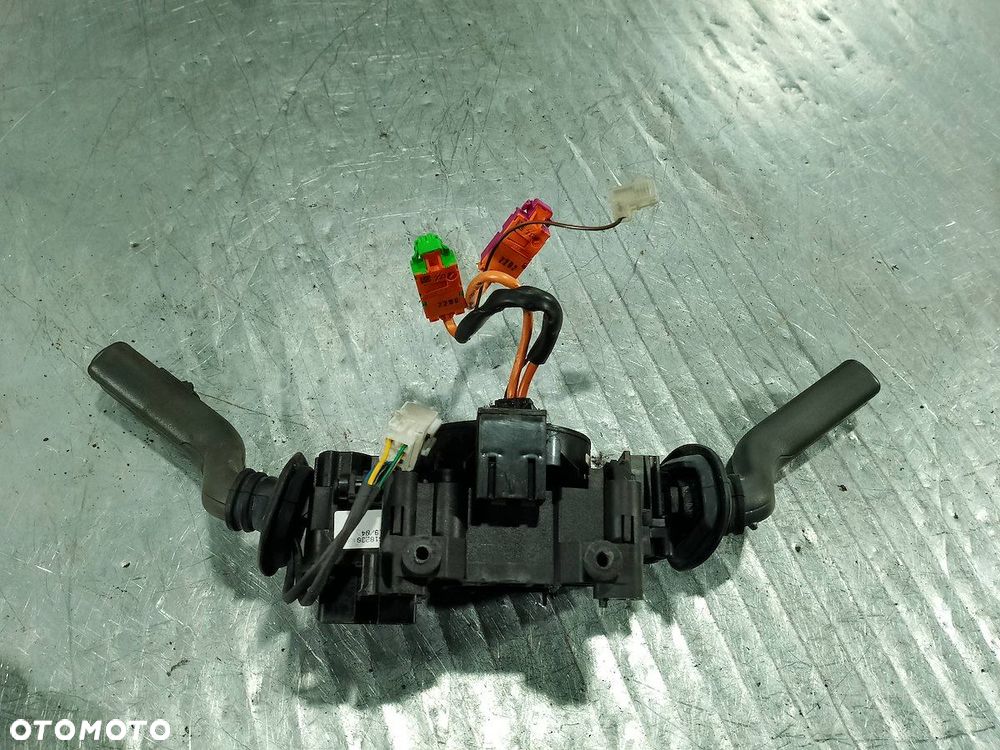 PRZEŁĄCZNIK ZESPOLONY VOLVO S40 30623469 1.9 DCI - 2