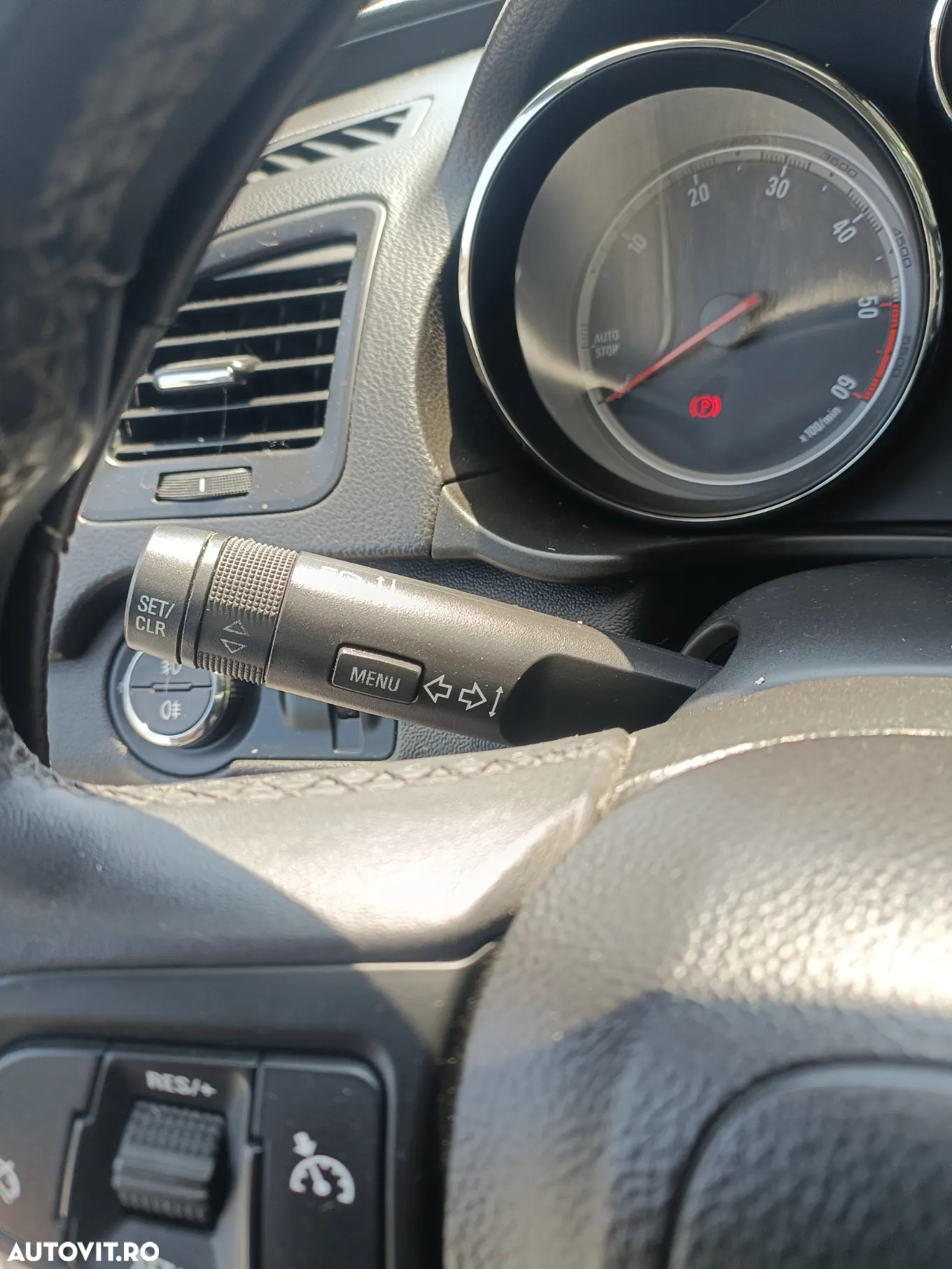 Opel Insignia - 11