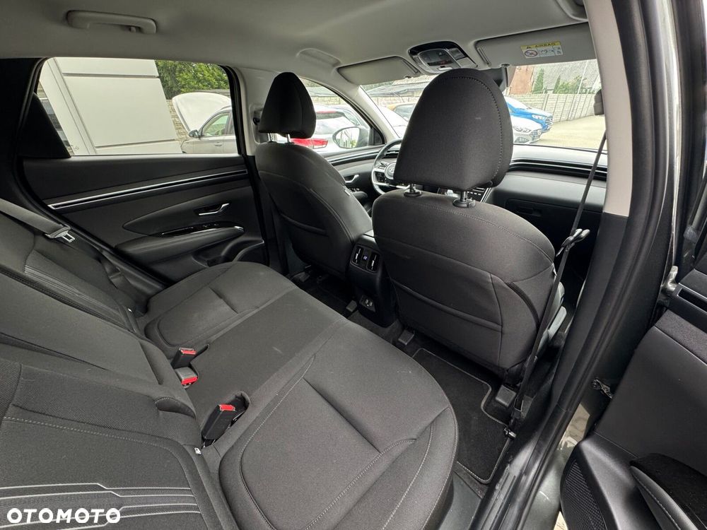 Hyundai Tucson 1.6 T-GDi HEV Executive 4WD - 16
