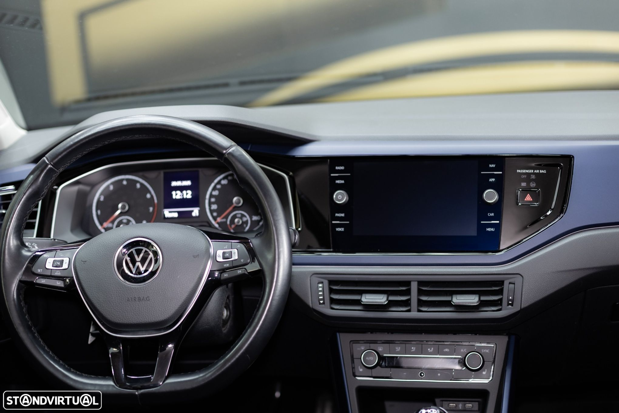 VW Polo 1.0 Confortline - 26