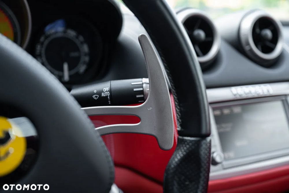 Ferrari California F1 DCT - 31