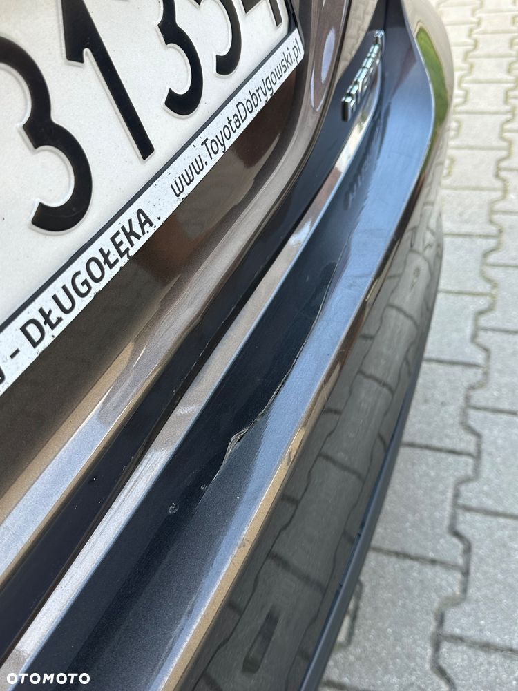 Toyota Camry 2.5 Hybrid Executive CVT - 23