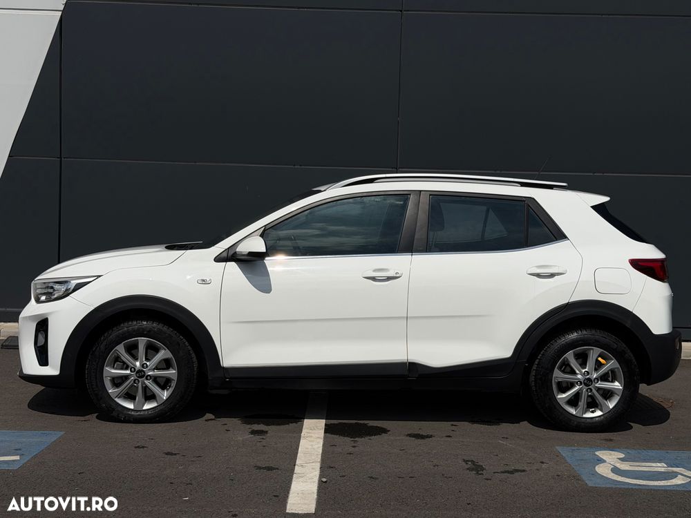 Kia Stonic 1.6 DSL Urban - 3