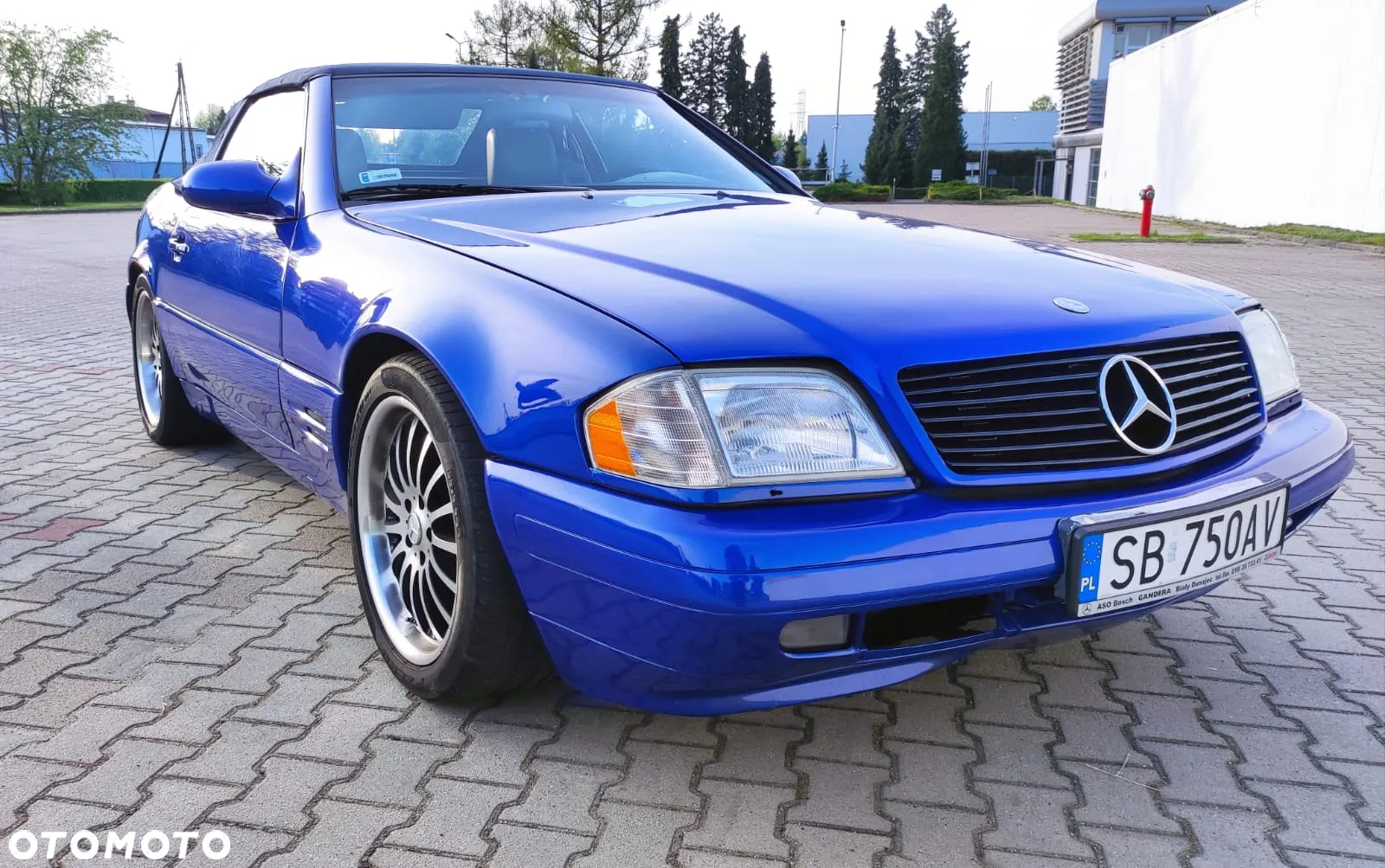 Mercedes-Benz SL 320 - 11