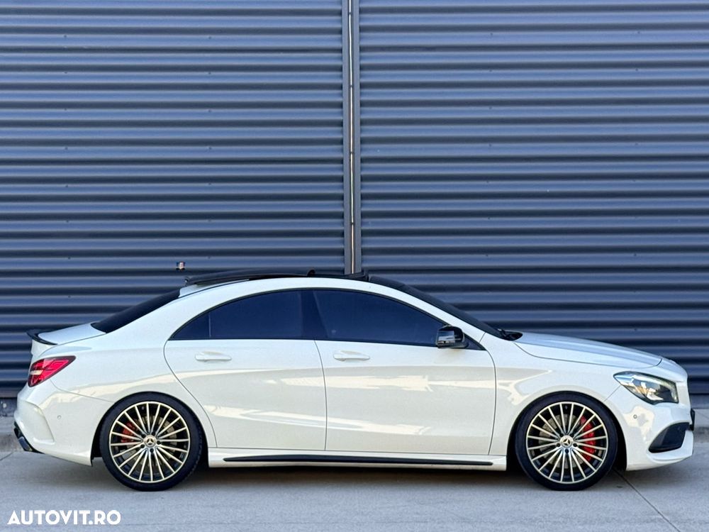 Mercedes-Benz CLA 200 7G-DCT AMG Line - 1