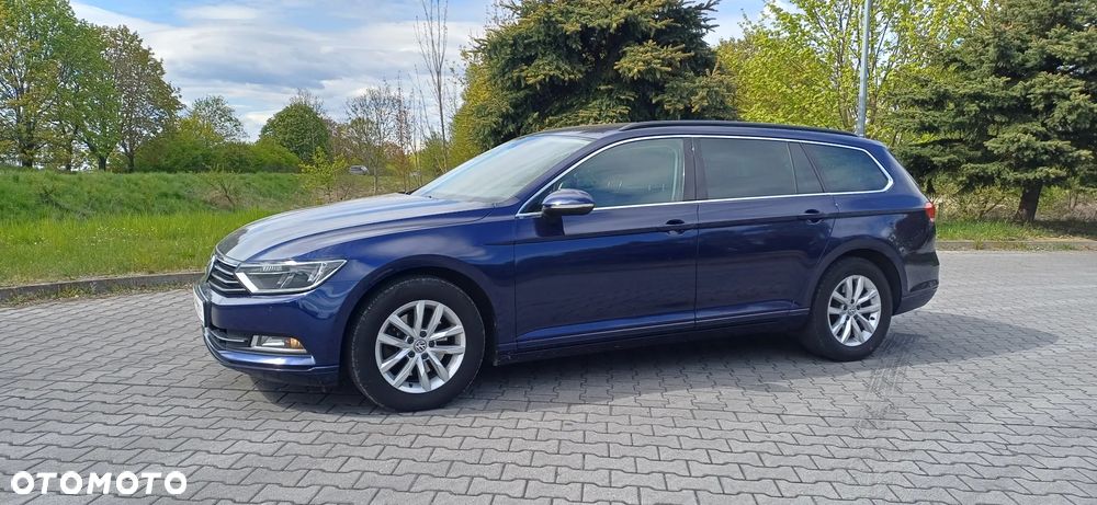Volkswagen Passat 2.0 TDI SCR Comfortline - 15