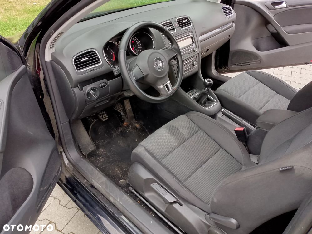 Volkswagen Golf 1.6 TDI DPF Highline - 5