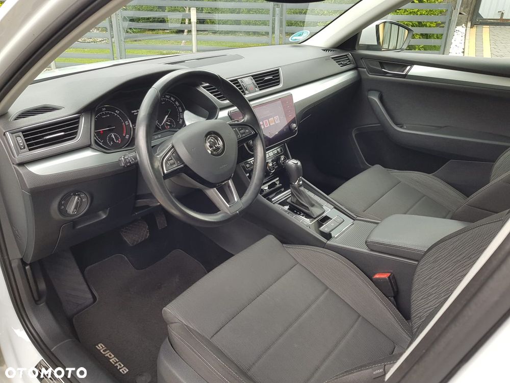 Skoda Superb 2.0 TDI 4x4 DSG Ambition - 23