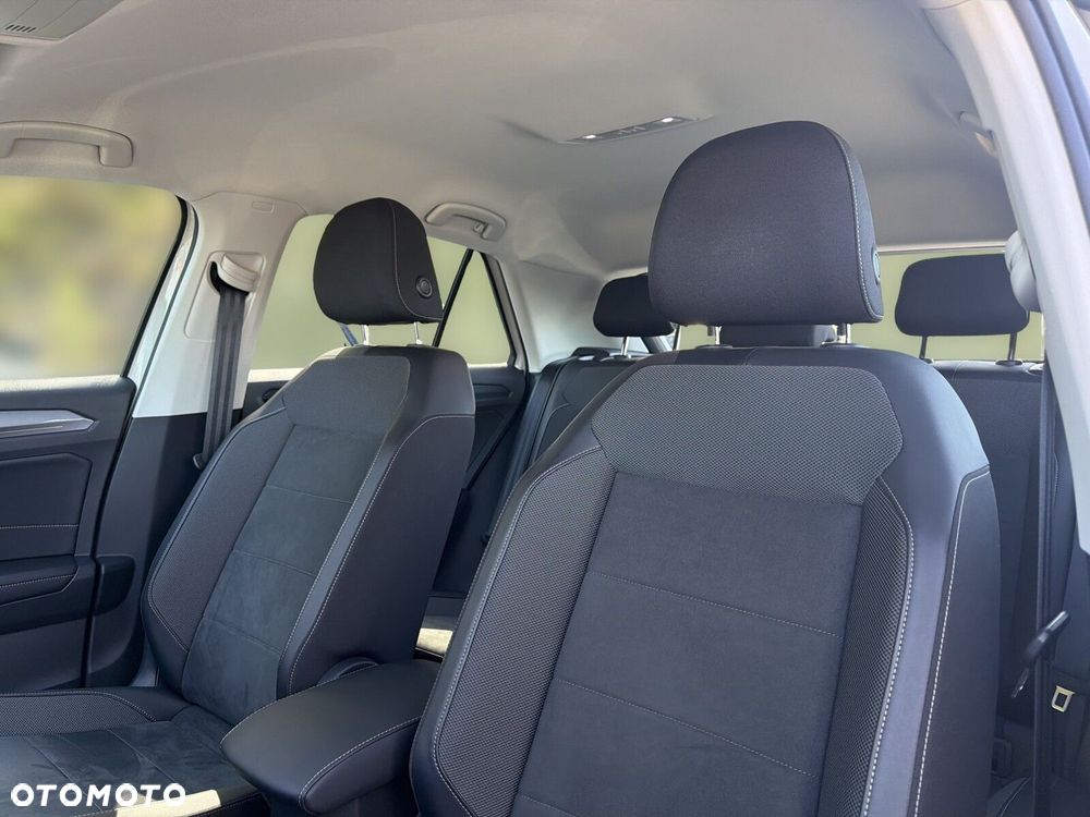 Volkswagen T-Roc 1.5 TSI Style DSG - 13