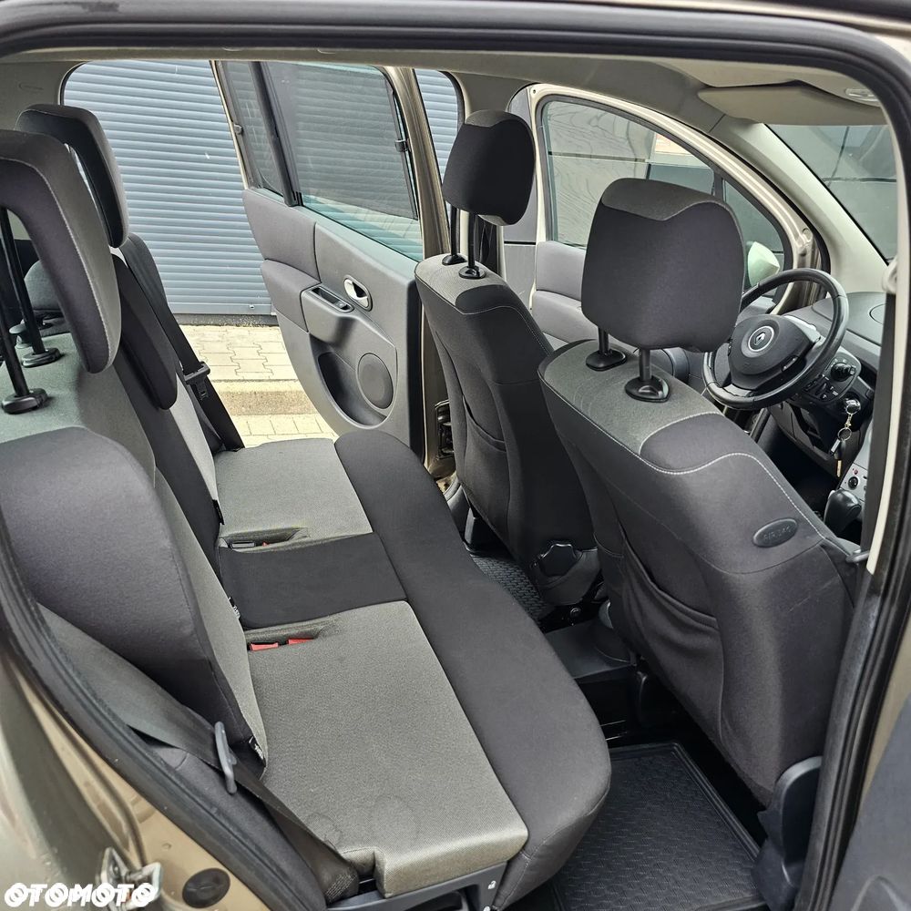 Renault Modus Grand 1.6 16V ESP Limited - 10