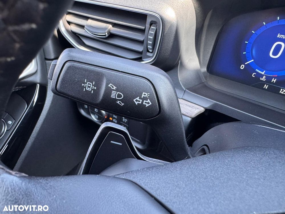 Ford Explorer EcoBoost Plug-in Hybrid PLATINUM - 32