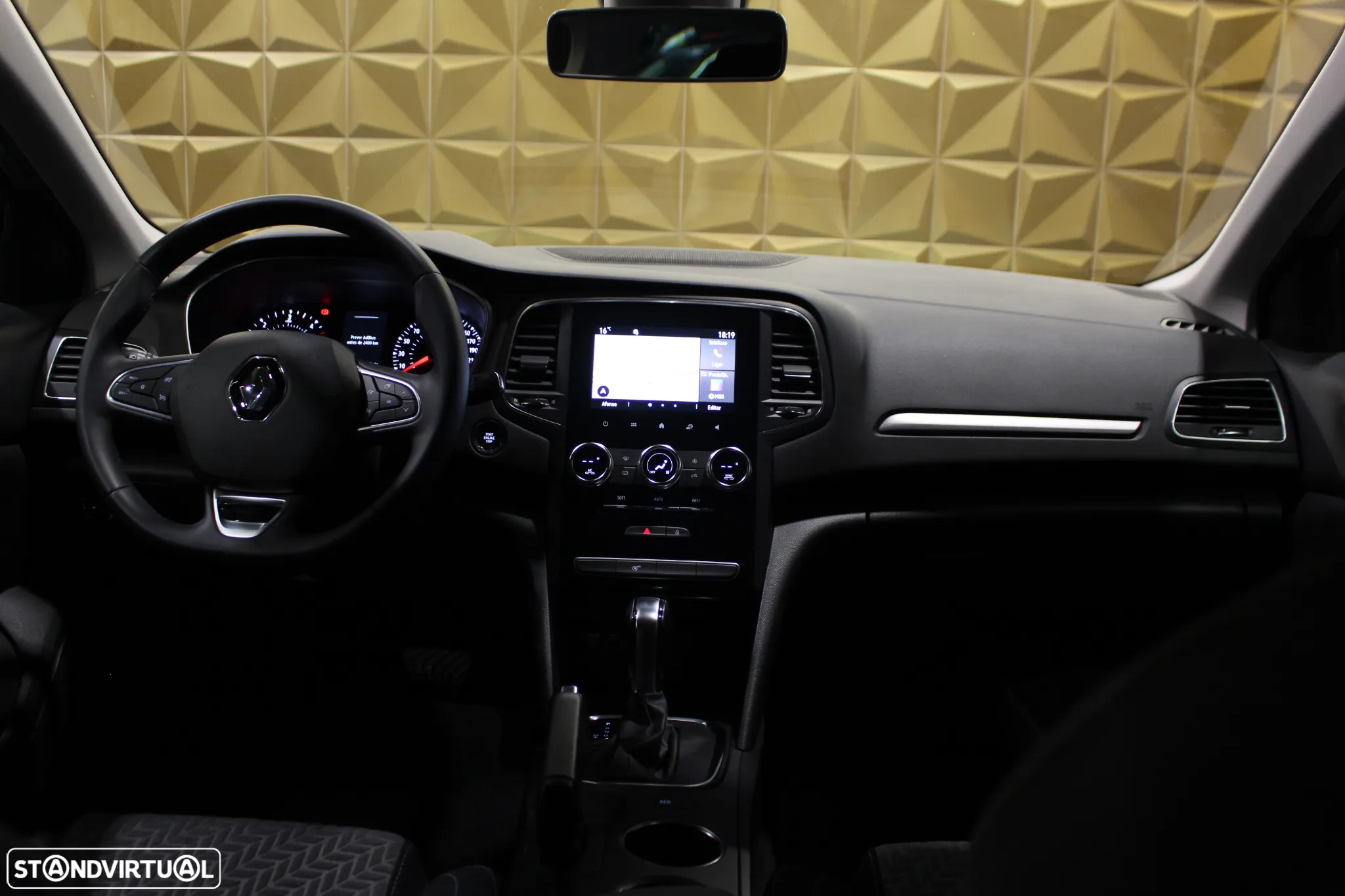 Renault Mégane Sport Tourer 1.5 Blue dCi Limited C/PM+Pneu - 18