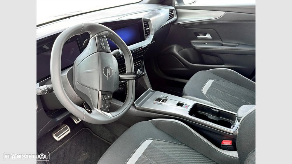 Opel Mokka 1.2 Hybrid GS eDCT - 13