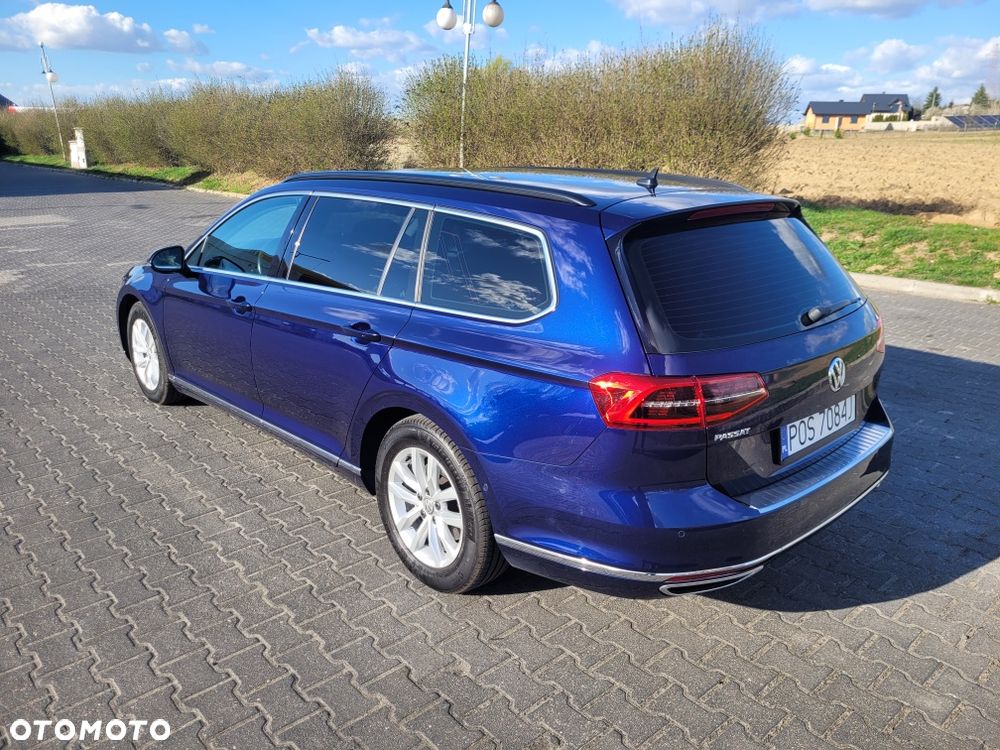Volkswagen Passat - 5