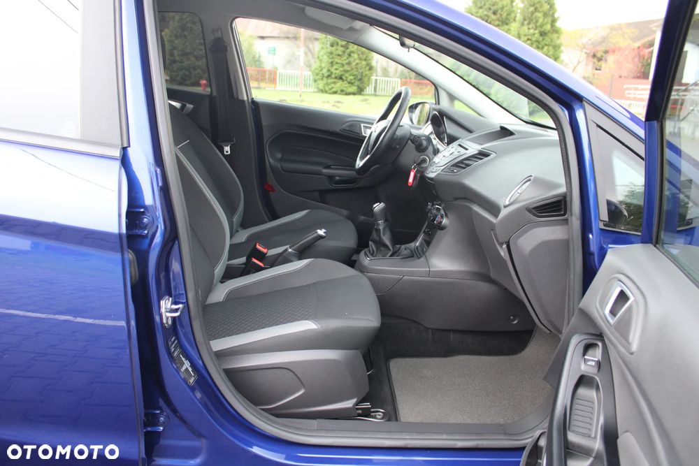 Ford Fiesta - 27