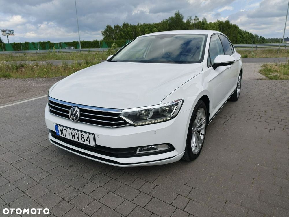 Volkswagen Passat - 2