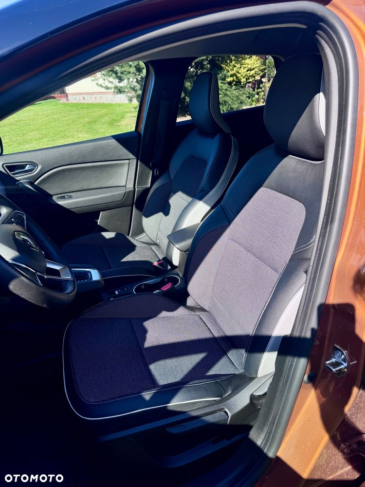 Renault Captur 1.6 E-TECH Plug-In Intens - 14