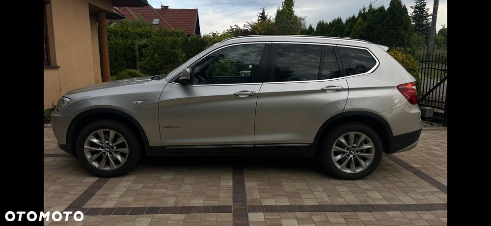 BMW X3 xDrive20d - 11