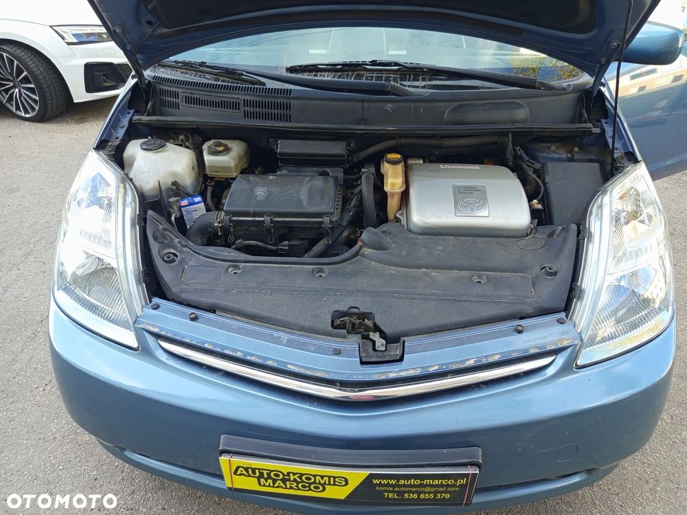 Toyota Prius 1.5 VVT-i Sol - 10