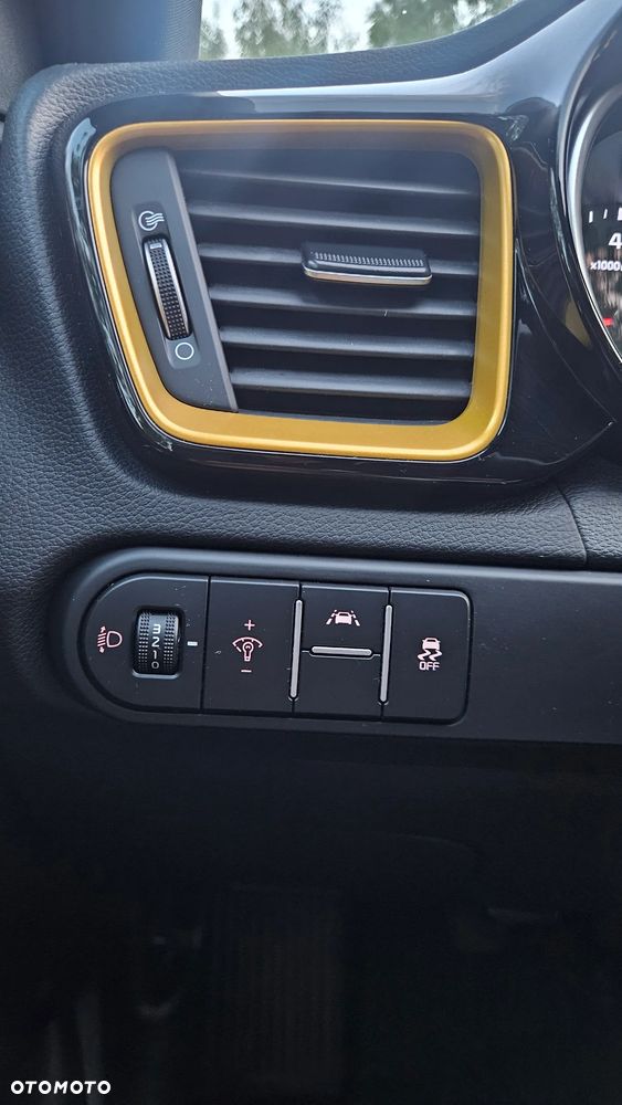 Kia XCeed 1.5 T-GDI L Business Line - 18