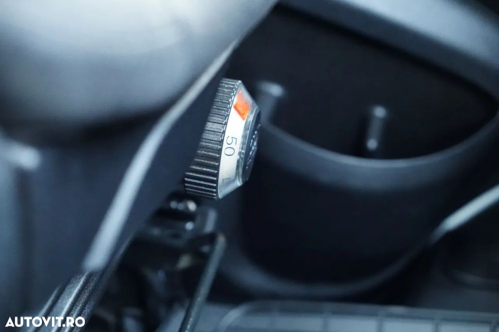 Iveco DAILY 35-130 / FRIGIDAR / CAMION TRANSPORT XARIOS 200 UNITĂȚI / IMPORTAT - 31