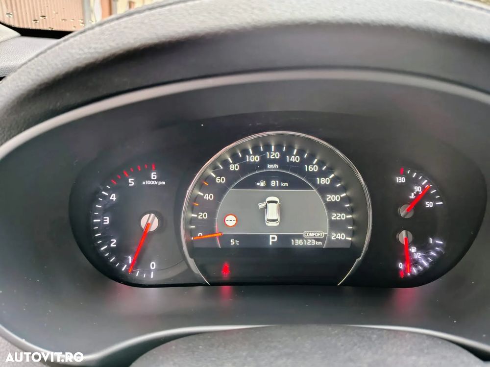 Kia Sorento 2.2 CRDi 2WD Aut. Edition 7 - 6