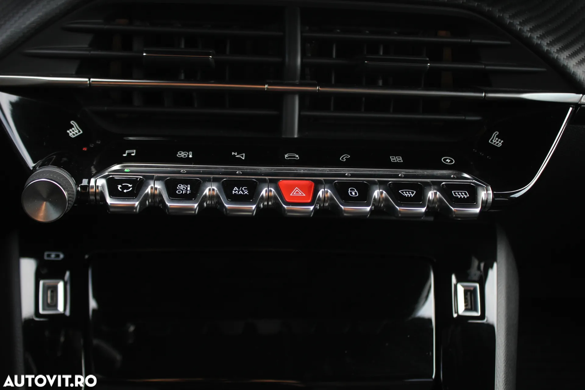 Peugeot 208 e-208 GT-Line - 15
