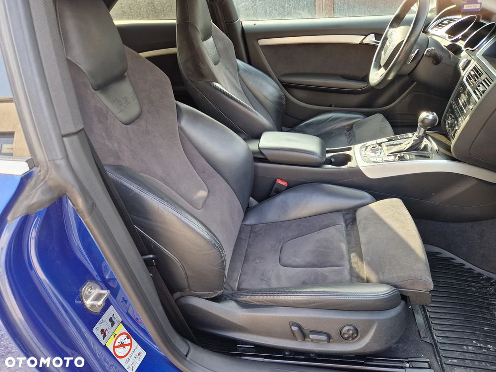 Audi RS5 Coupé - 19