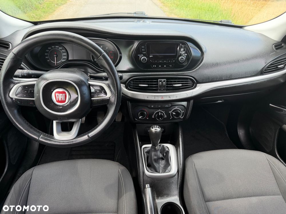 Fiat Tipo 1.3 MultiJet 16v Street - 6
