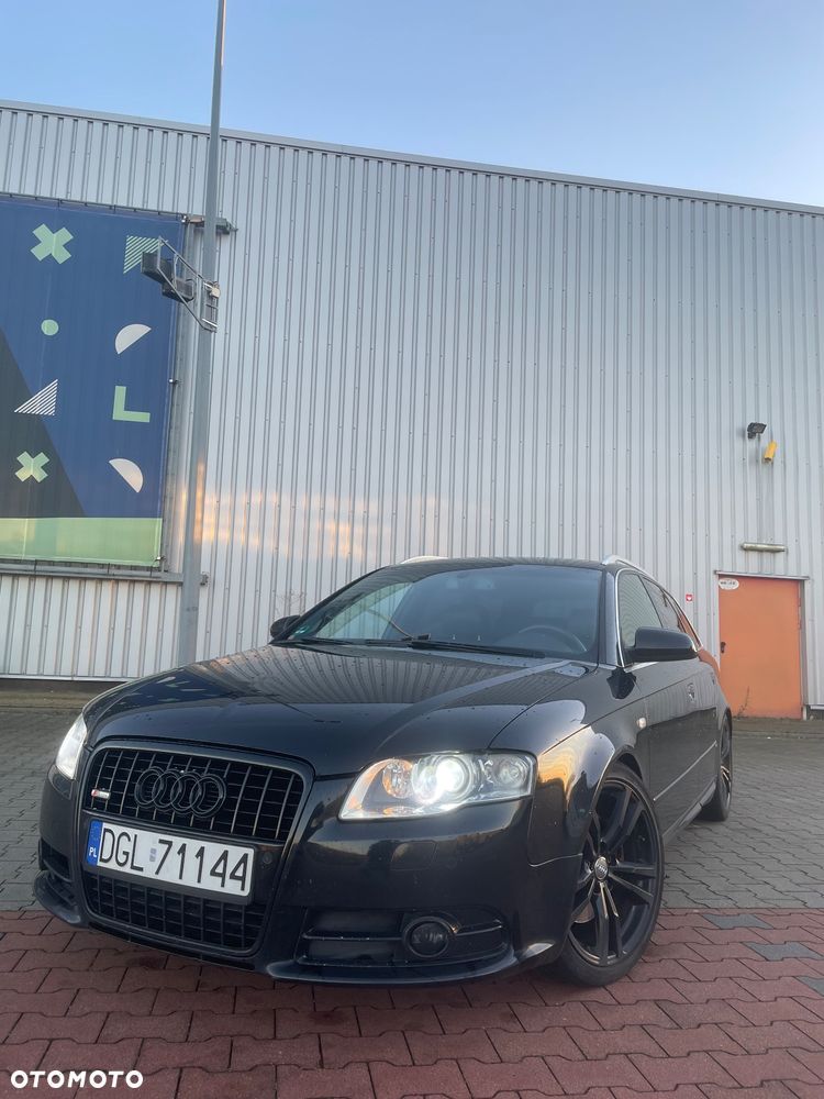 Audi A4 Avant - 1