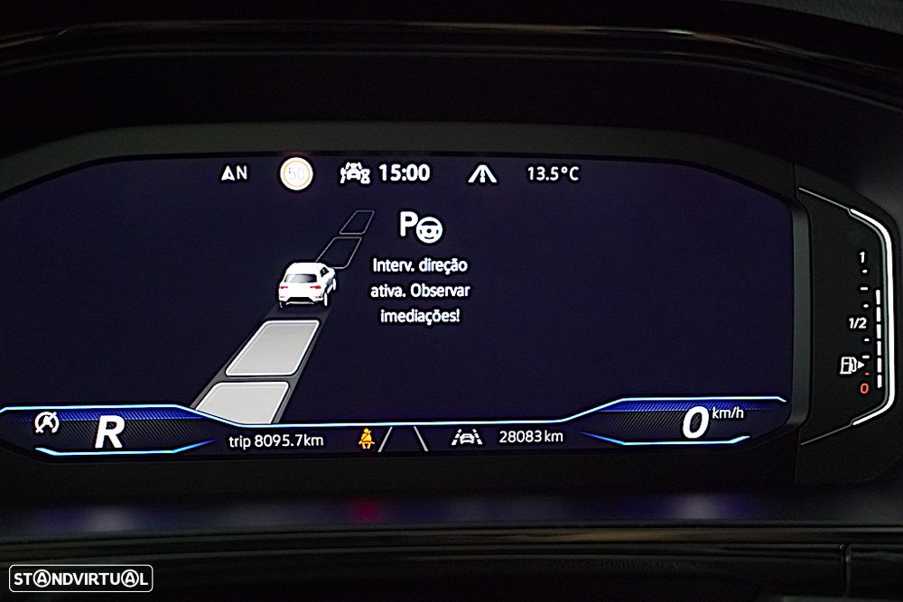 VW T-Roc 1.5 TSI R-Line DSG - 49