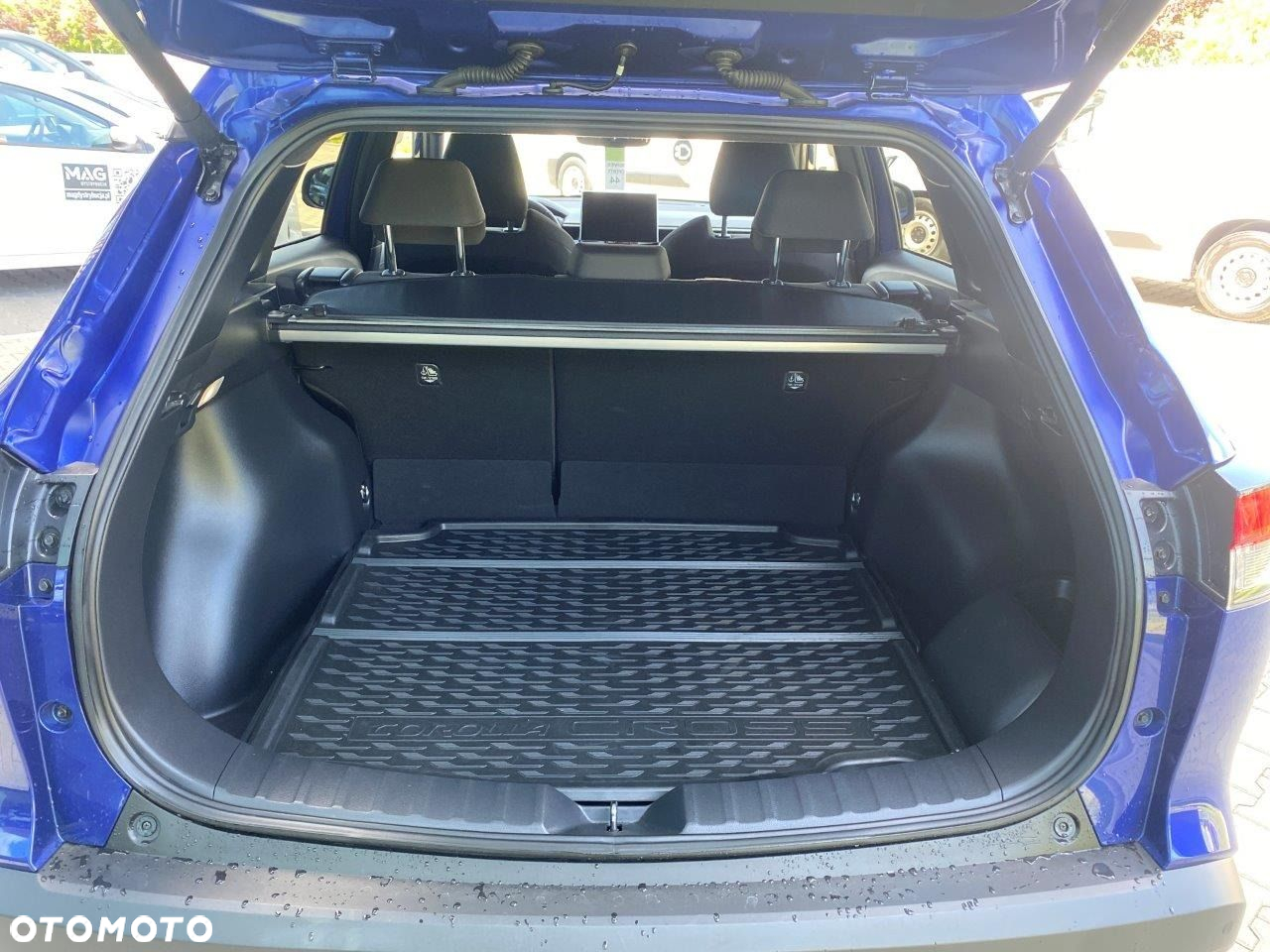 Toyota Corolla Cross 2.0 Hybrid Style AWD - 19