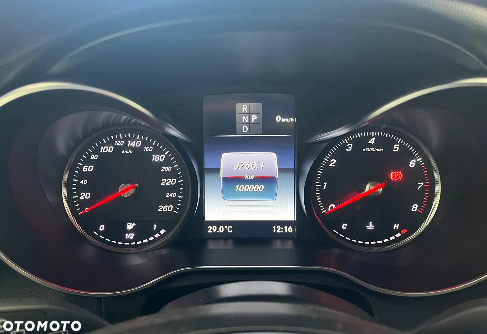 Mercedes-Benz GLC 300 4Matic 9G-TRONIC Exclusive - 16