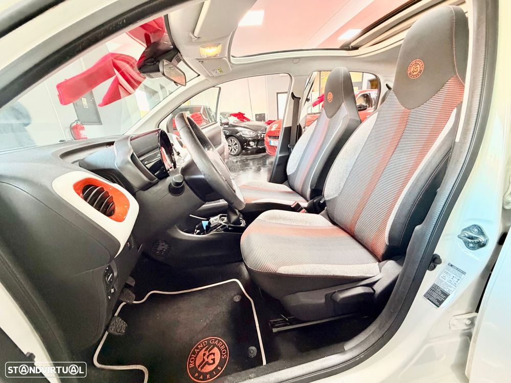 Peugeot 108 1.2 PureTech Roland Garros - 26