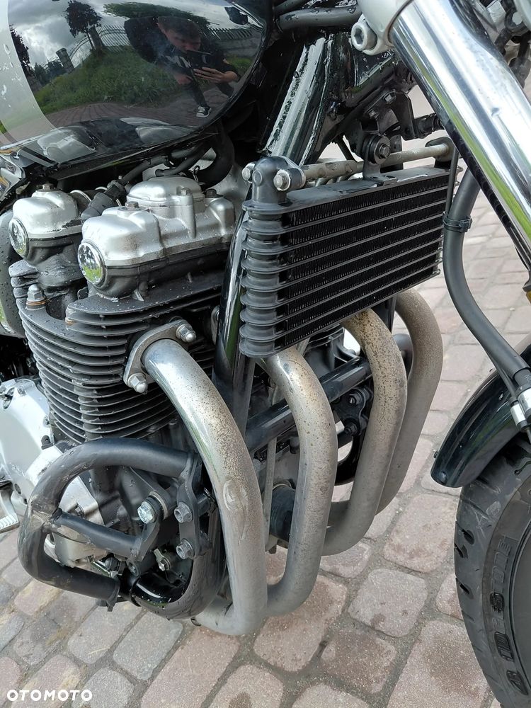 Honda CB - 11